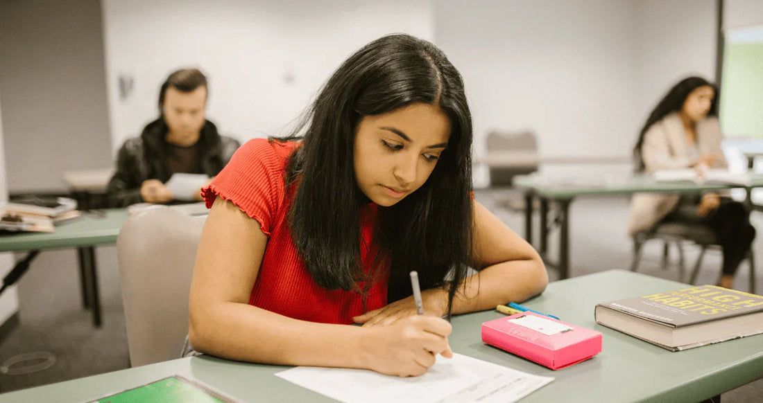 Wie kann man Stress während einer Prüfung bewältigen?